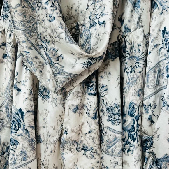 Blue White Floral Satin Dress - Picture 7 of 10